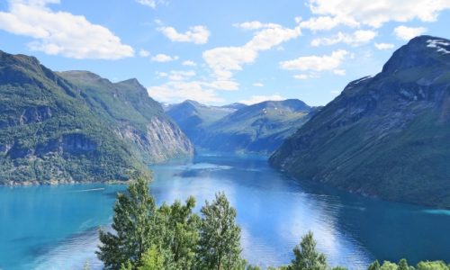 ノルウェーへの海外旅行でオススメの観光はフィヨルド